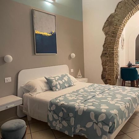 Barbarossa Sea Room Termoli Extérieur photo